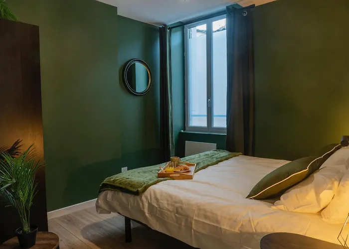 Jungle Room - Centre Ville